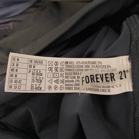 BNWOT Forever 21 Gray Deep Plunge Bather - Picture 5 of 5